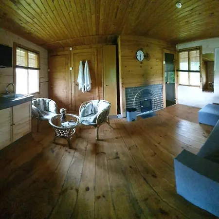 Vel Tuvak Dabai Holiday home *